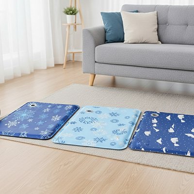 Trois Tapis rafraîchissant Chien bleu sur tapis deu salon
